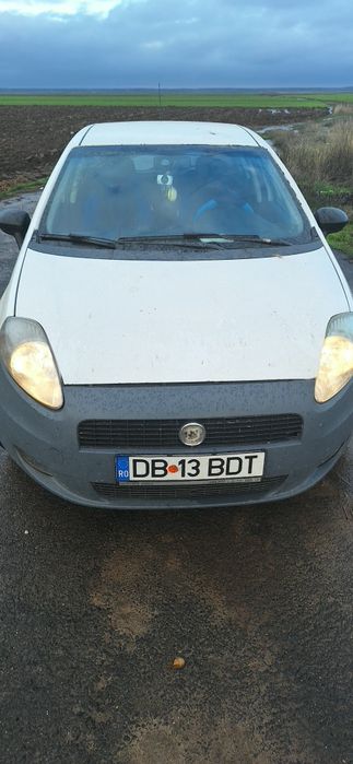 Mașina fiat grande punto 1.3 multijet