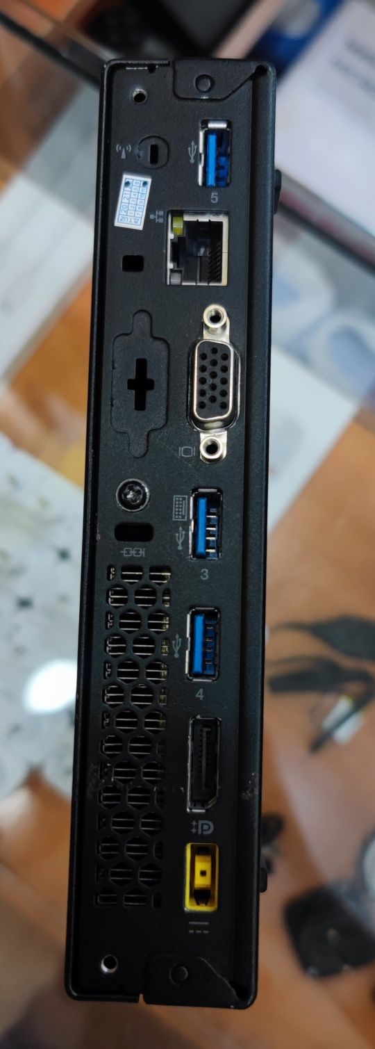 Lenovo ThinkCentre M93p