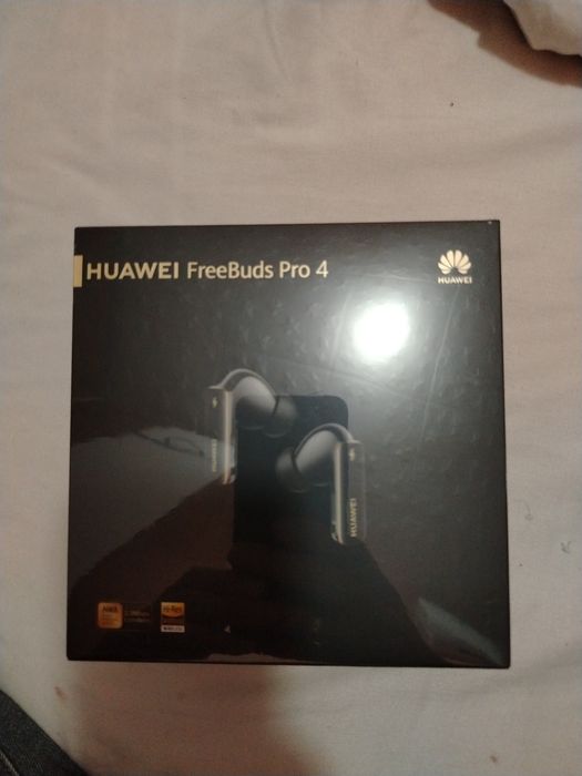 HUAWEI FreeBuds Pro 4