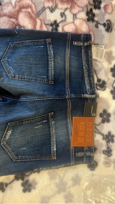 Vand Blugi DSQUARED2