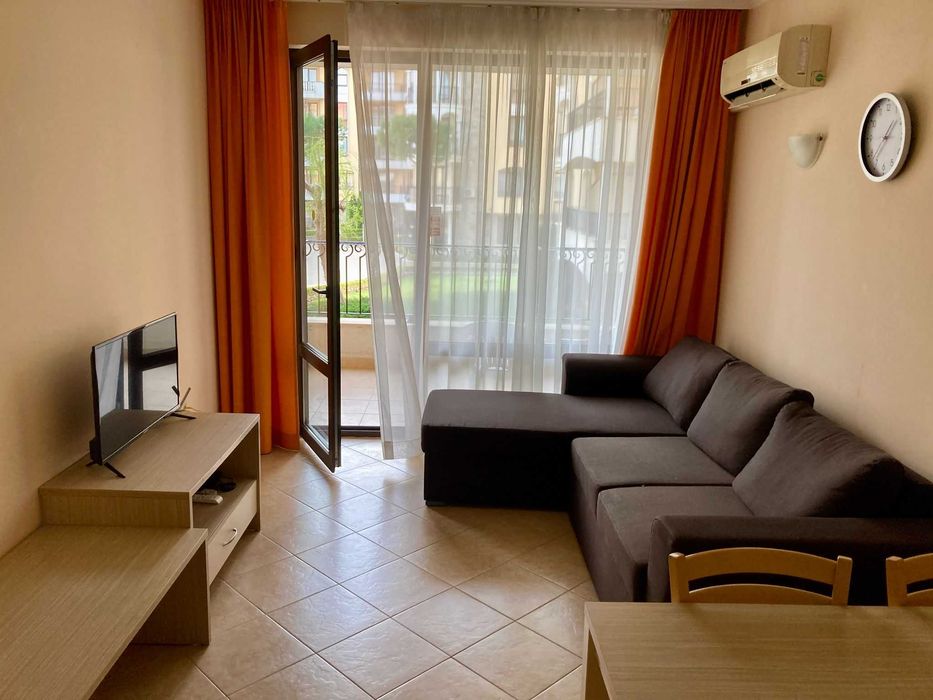 Продава се Тристаен апартамент в к.к. Слънчев бряг - 90 кв.м за 1106 €/кв.м - Снимка #2