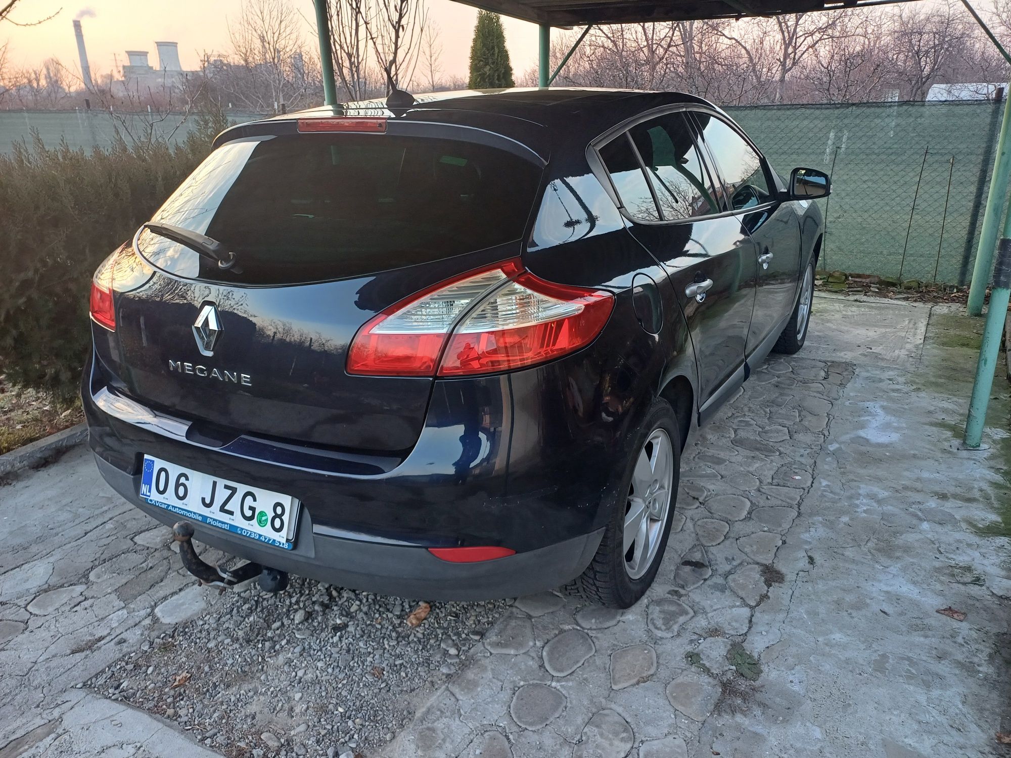 Vând megane 3 1.6 benzina