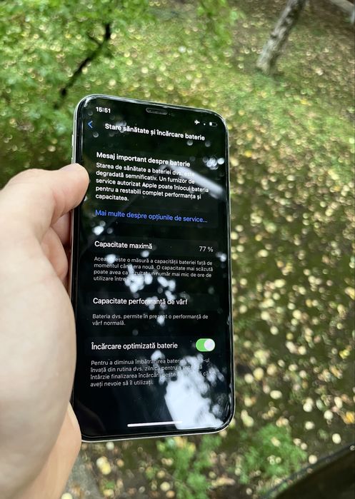 Iphone X 64Gb cu husa si folie, in stare buna