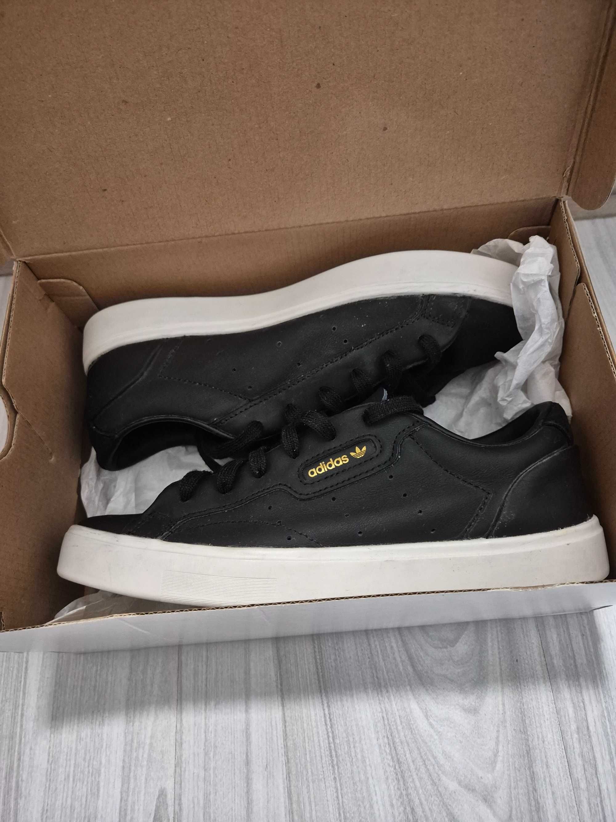Дамски маратонки Adidas