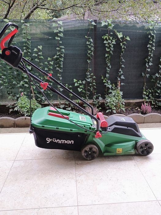 Masina de tuns iarba electrica grunman