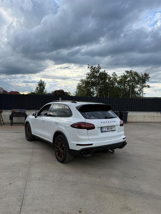 Poresche Cayenne 3.0d 262cp pachet GTS