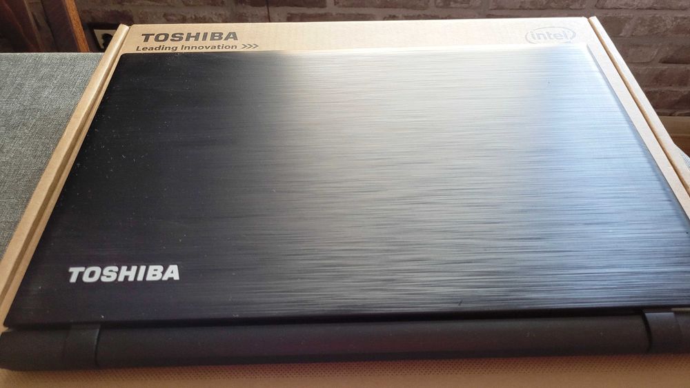 Лаптоп Тошиба/ Toshiba