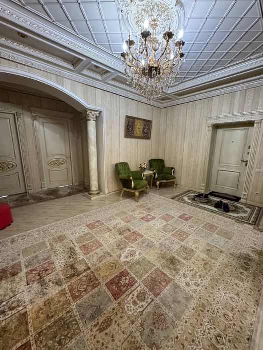 Golden House Kokcha 4/4/5 172m2