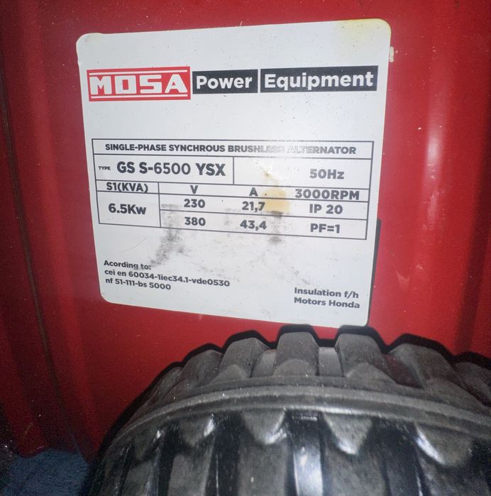 Vând Generator si Pompa de apa