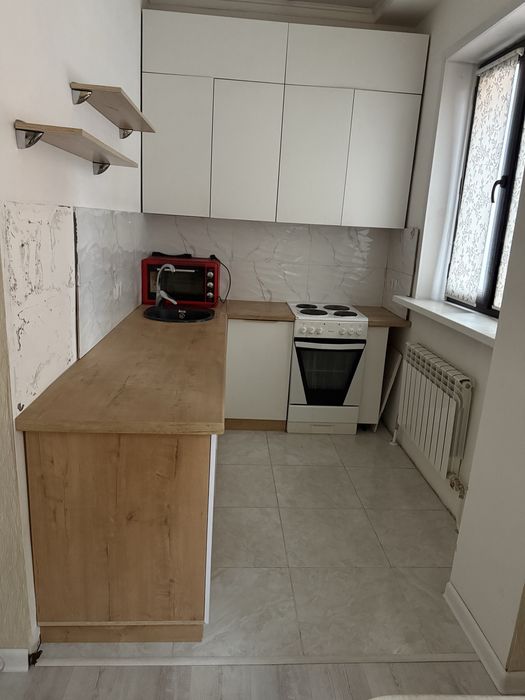 Продам встроенную кухню