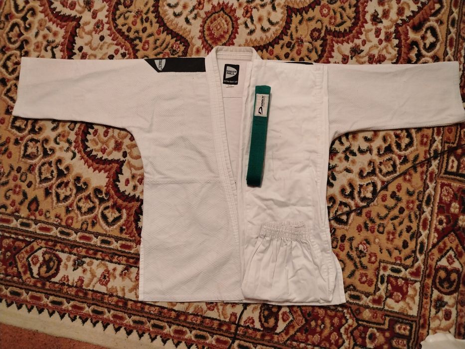 Кимоно для дзюдо