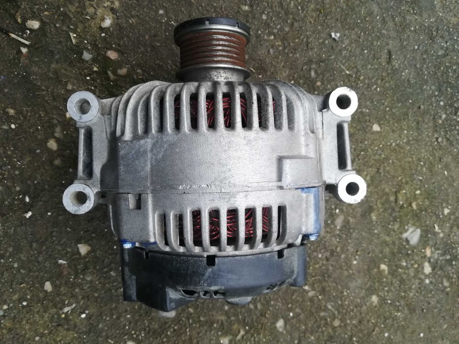 Alternator Mercedes Sprinter 318 cdi si Vito 115 cdi,Valeo original.