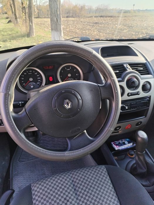 Vind Megane 1 și Megane 2
