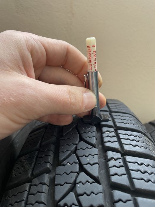 Roti anvelope cauciucuri iarna 155/65/R14 Kormoran