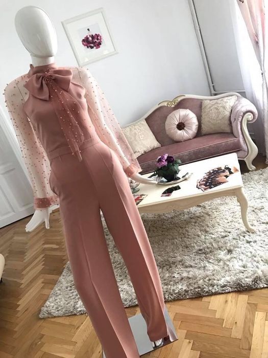 Vand salopeta eleganta