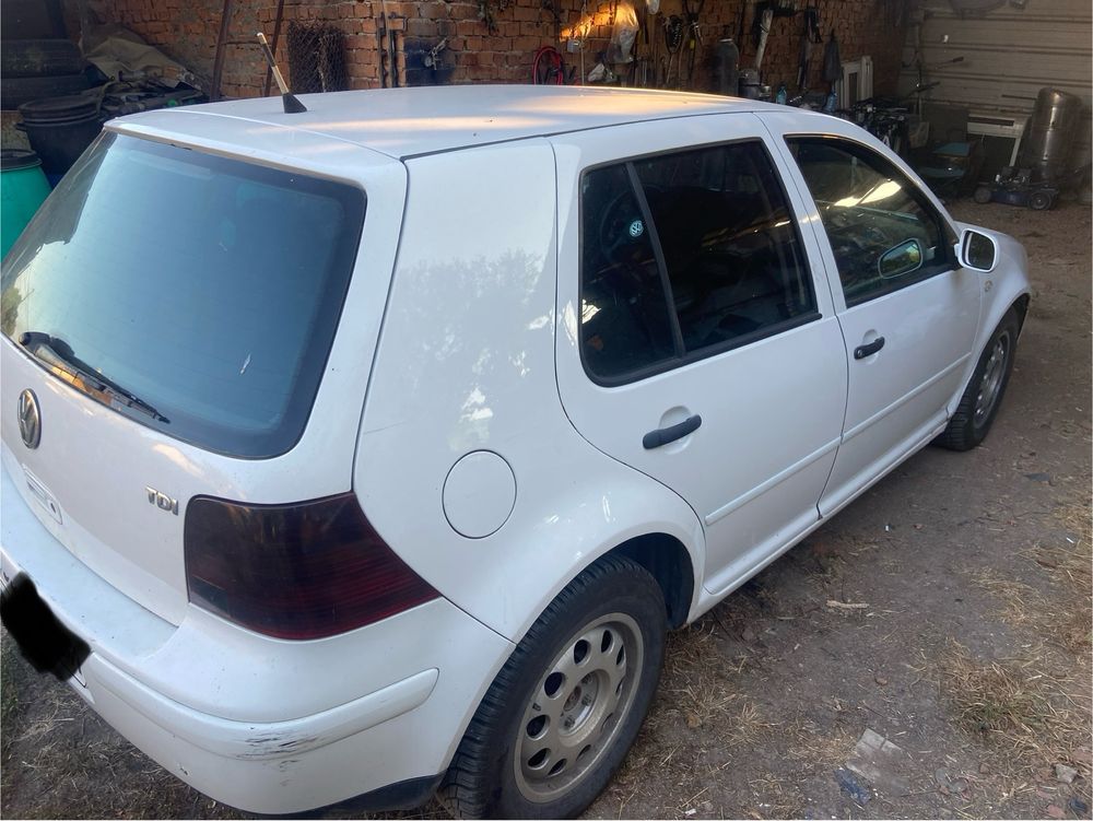 Golf 4 1.9 tdi 90cc 4x4