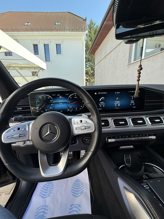 Mercedes Benz GLE 350d 4 Matic  AMG  Perne de aer Masaj Panoramic