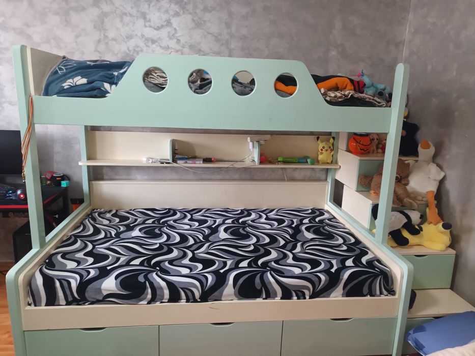 Pat suprapus lemn masiv