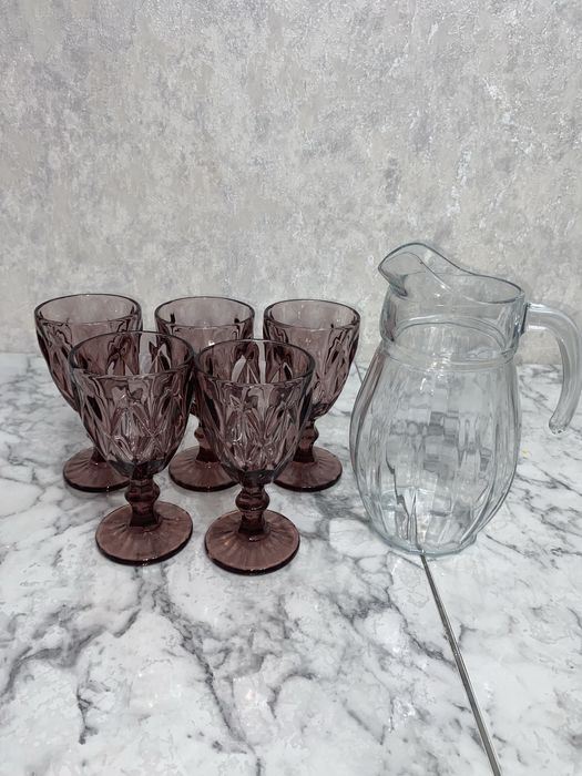 Бокалы 5 шт  и графин