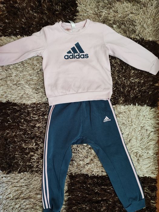 Ватиран екип на Адидас, размер 104