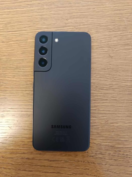 Vand Telefon Samsung S22