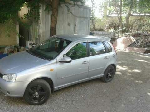 Продам автомобиль лада калина хетчбэк 1119.год 2008