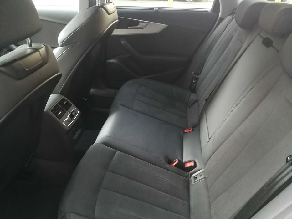 Audi A4 allroad quattro 45 TFSI Stronic Matrix LED Virtual Cockpit