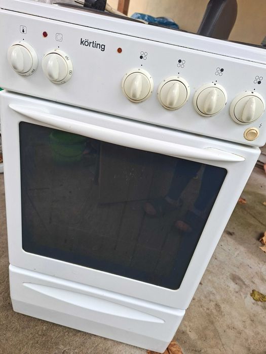 Комбинирана печка/газ и ток/ Körting