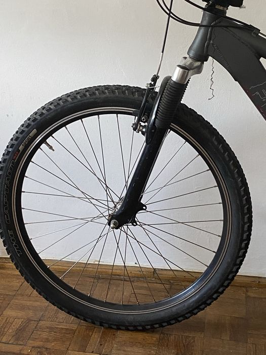 Vand bicicleta stare buna