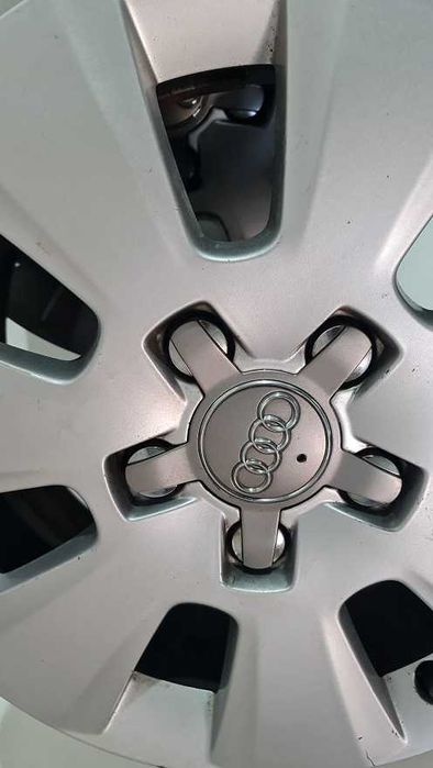 AUDI/ORIGINALE/ 4/R15 CP J1029 5  x 112