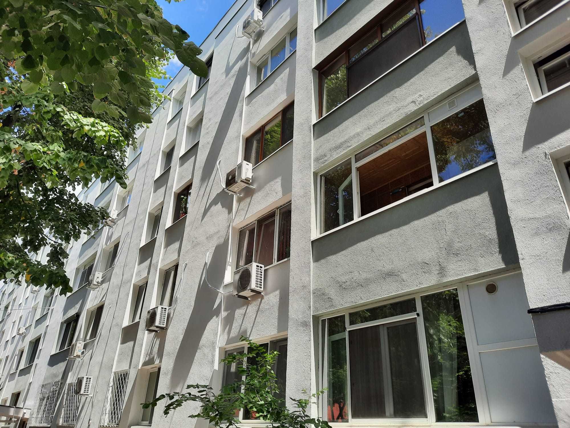 apartament  cu autorulota semintegrala