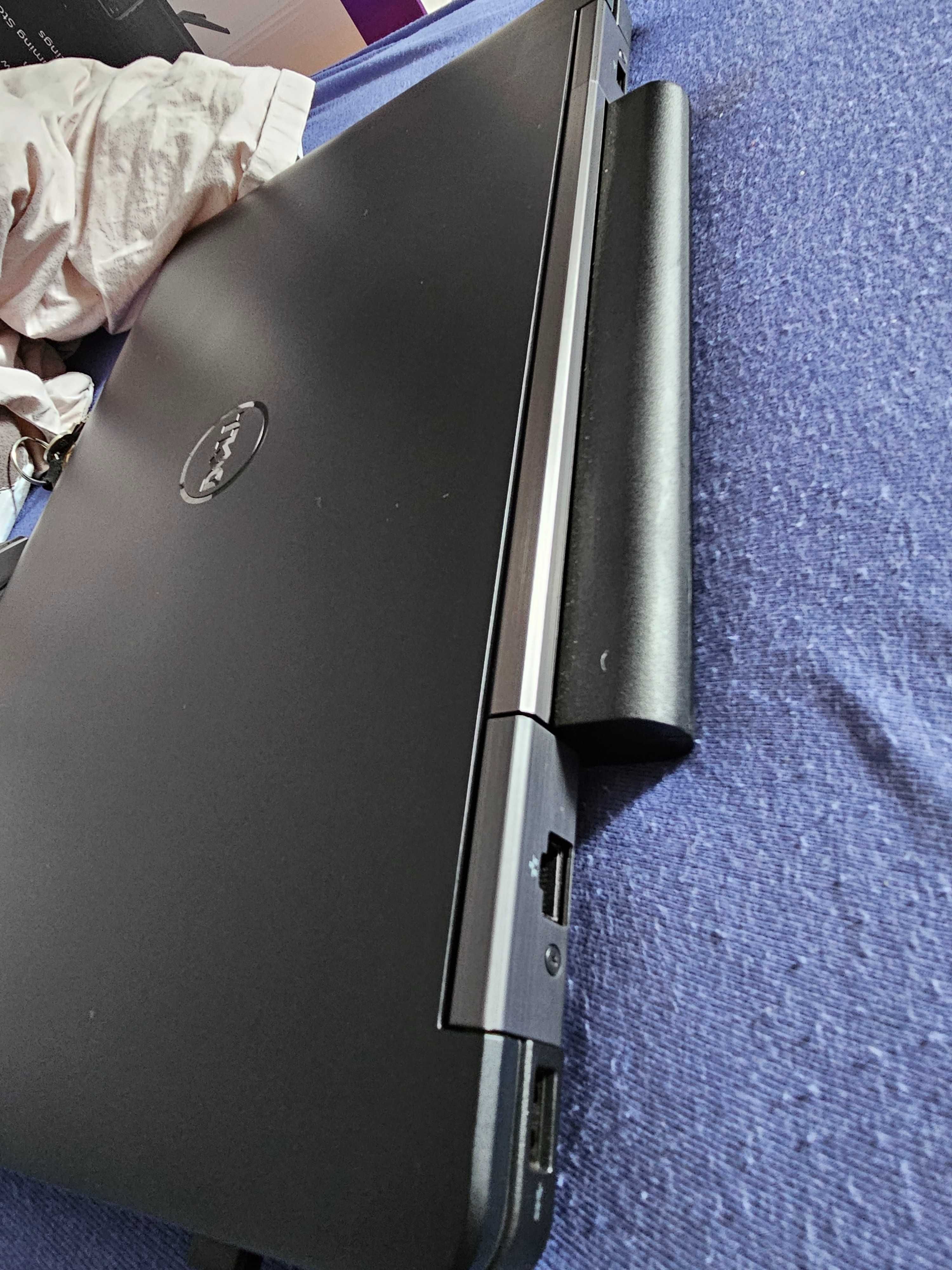 Dell latitude E5540