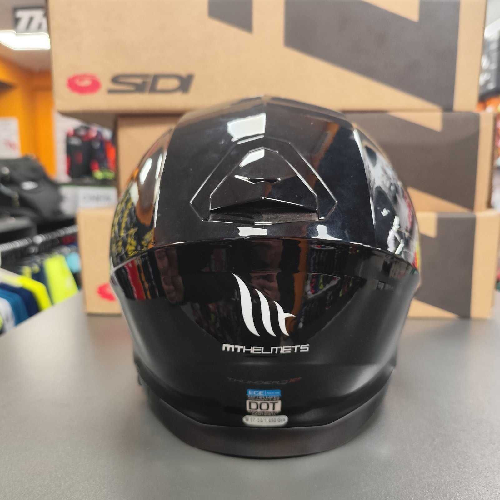 КАСКА MT AVENUE solid gloss black