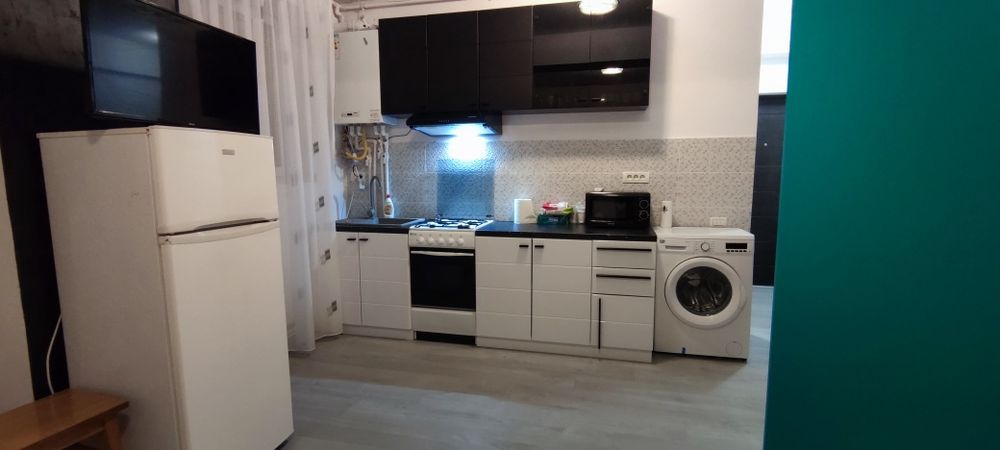 Garsoniera de închiriat zona Campus