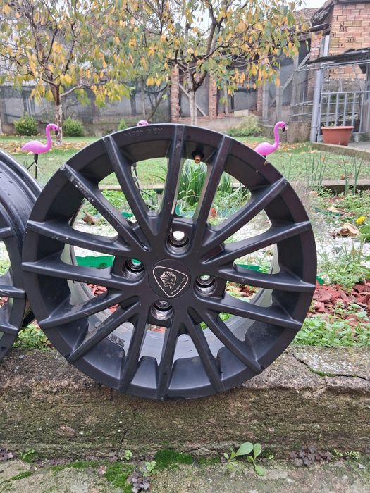 Джанти за лек автомобил