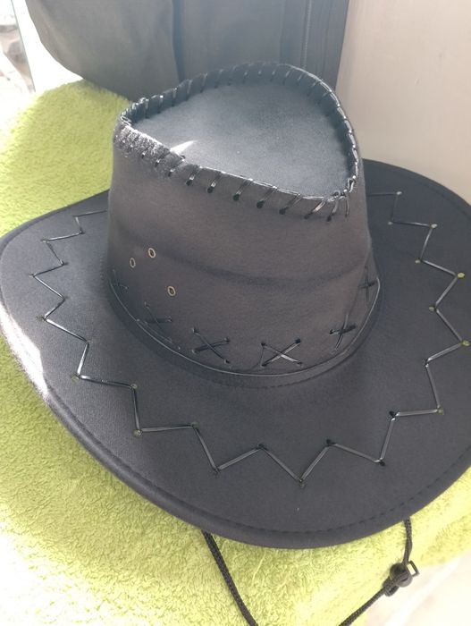 Palarie cowboy catifelata