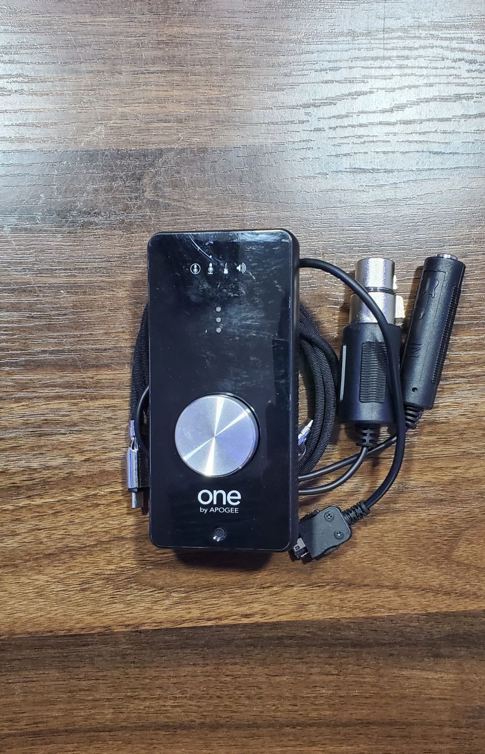 Apogee ONE Zvukavoy karta