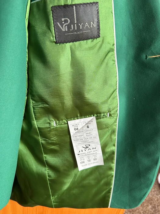 Costum 3 piese (sacou, vesta, pantaloni)