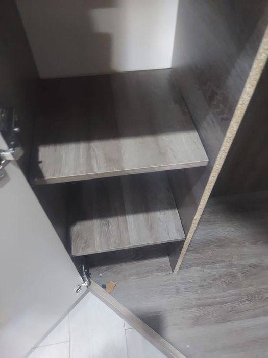 Продам шифонер угловой