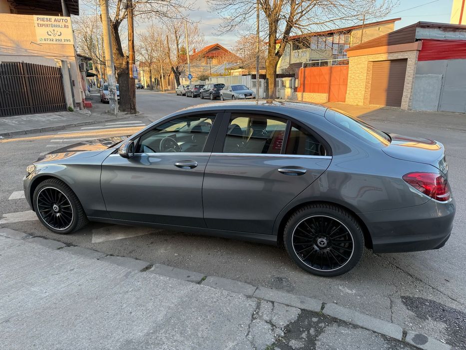 Mercedes-Benz C200D