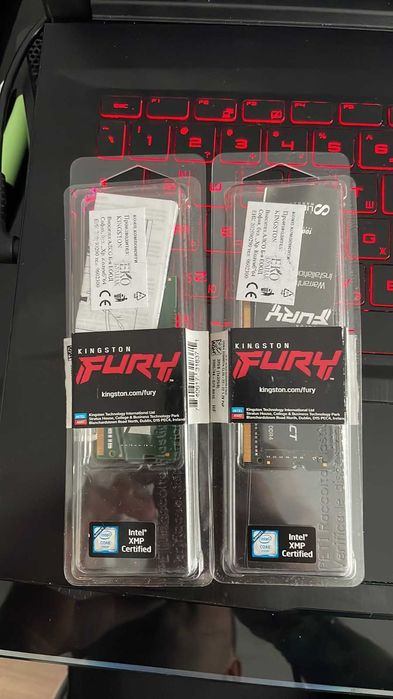 Геймърски лаптоп MSI GF65 Thin 10UE