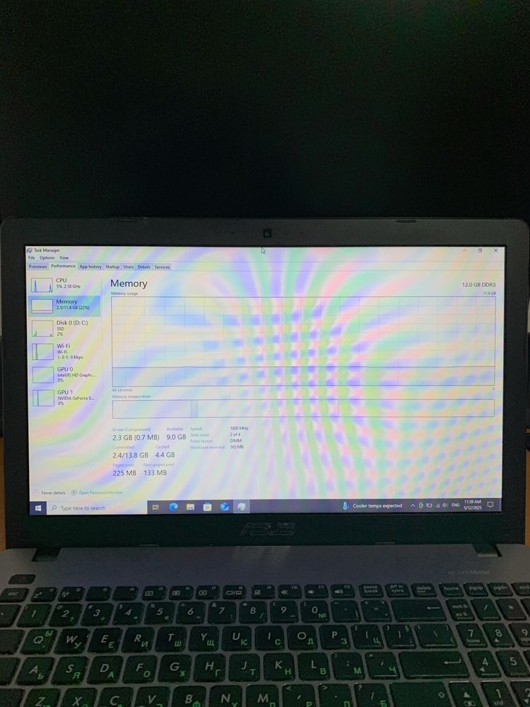 Лаптоп Asus X550L с подарък гейминг слушалки