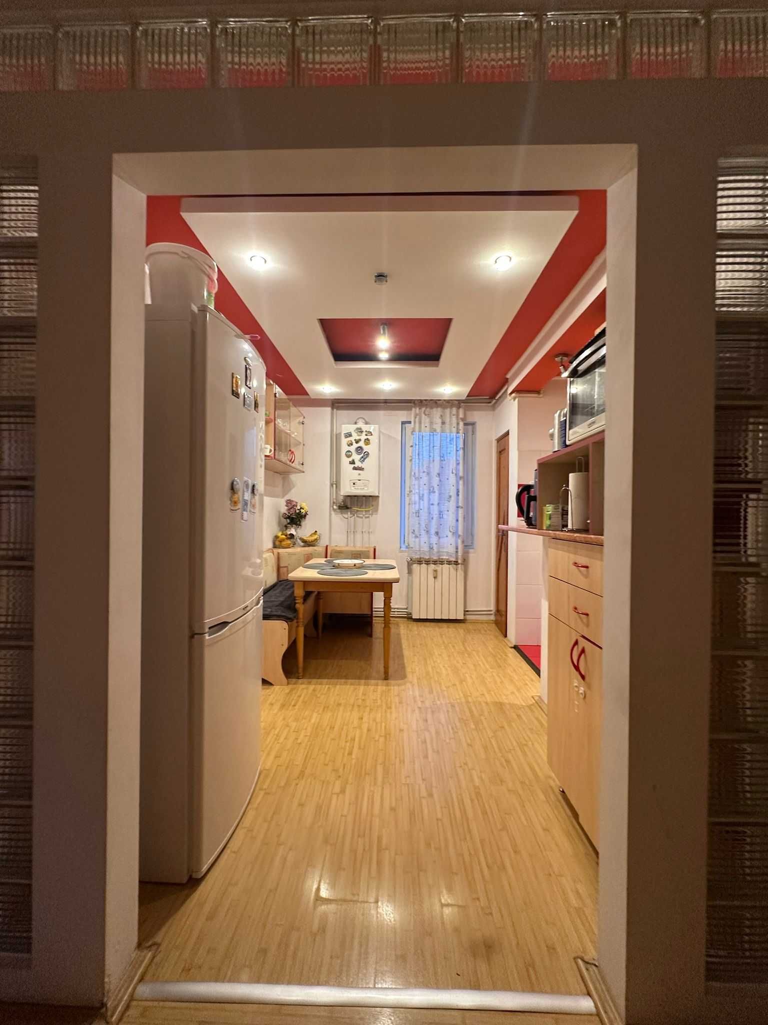 Vanzare apartament 2 camere - Str. Armoniei, zona Tudor