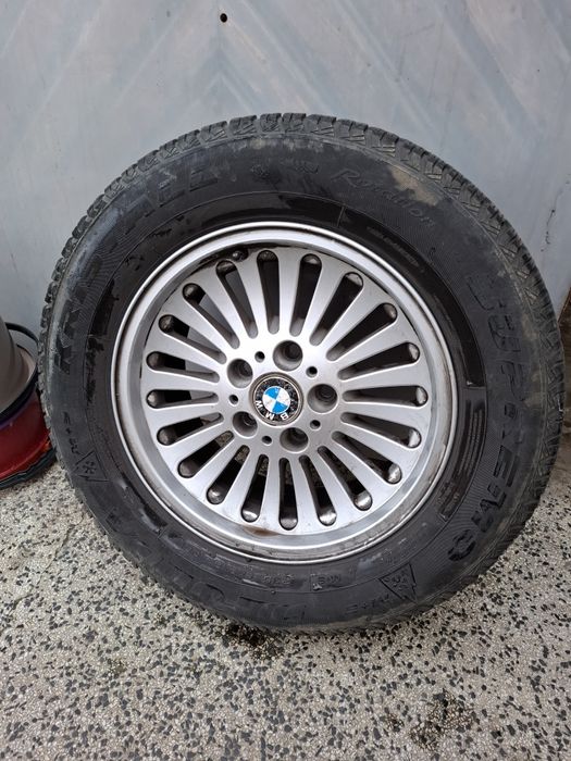 Комллект зимни гуми с джанти