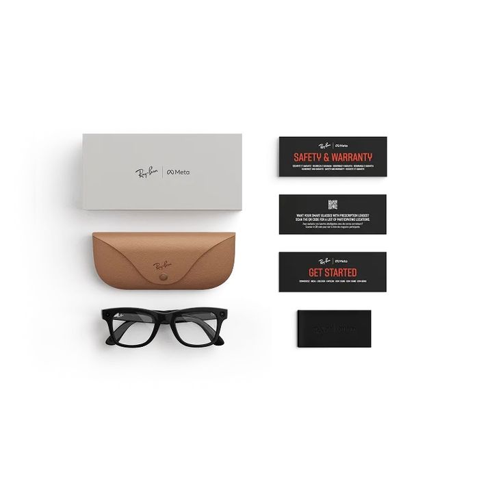Ray-Ban Meta Wayfarer Shiny Black / Clear