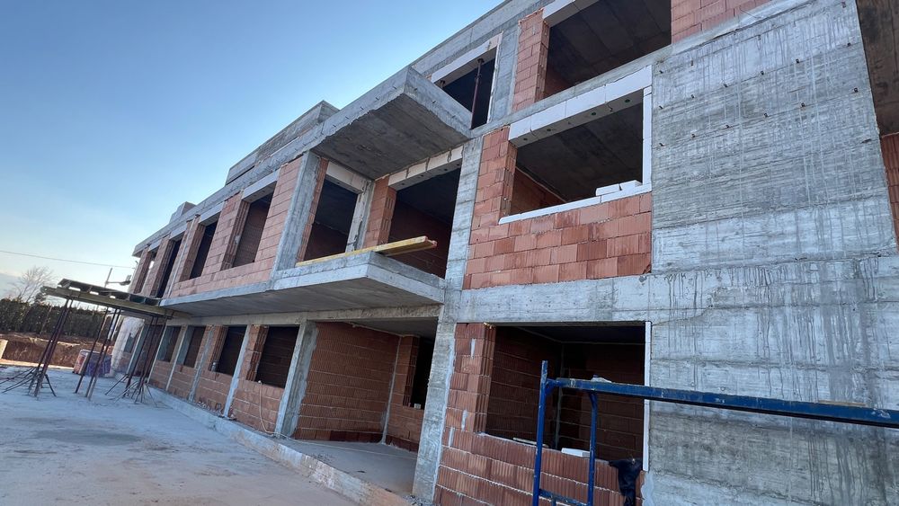 Продава се Тристаен апартамент в с. Иваняне, Област София-град - 126 кв.м за 1739 €/кв.м - Снимка #5