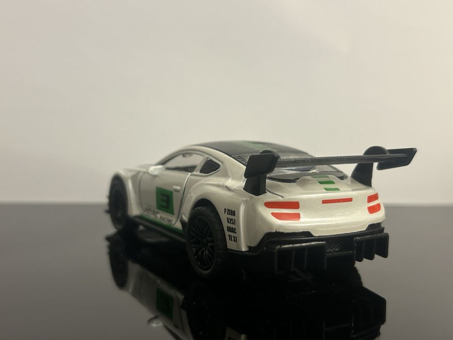 Компрект от 4 колекционерски колички