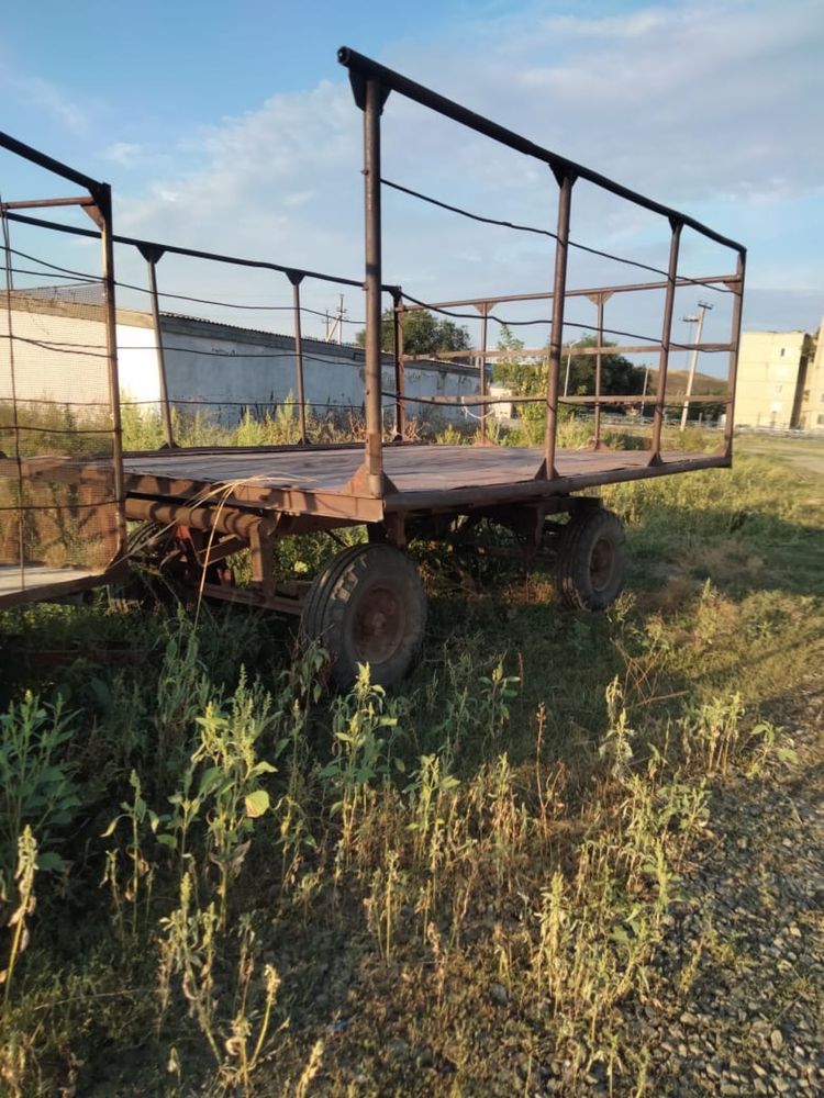 Продам прицеп ПТС-4
