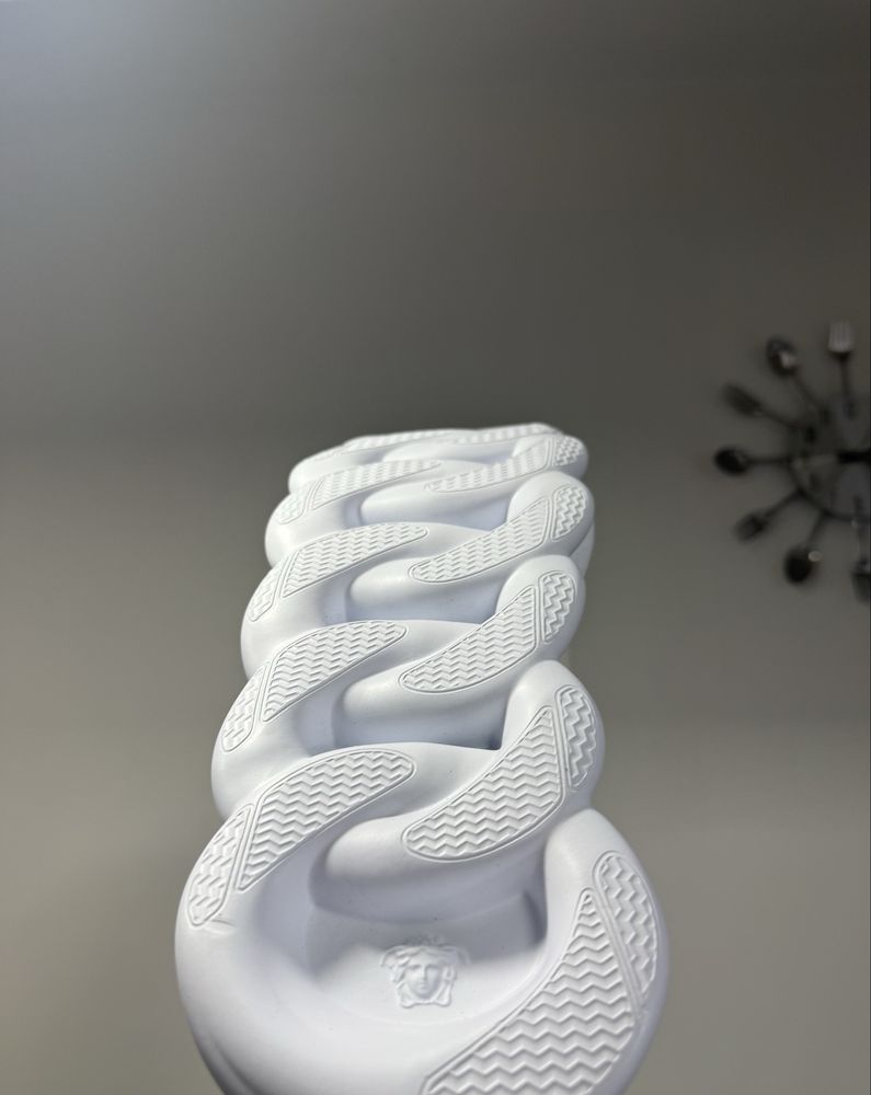 Versace Chain Reaction White