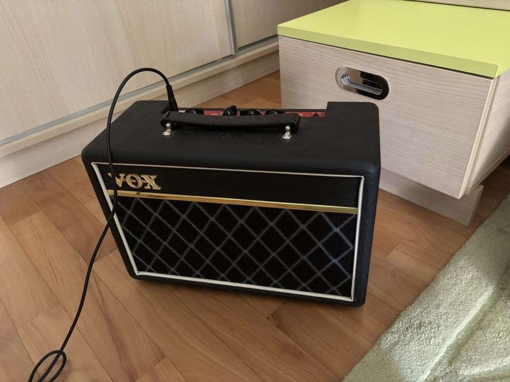 Vox PATHFINDER 10 Bass Малко бас комбо
